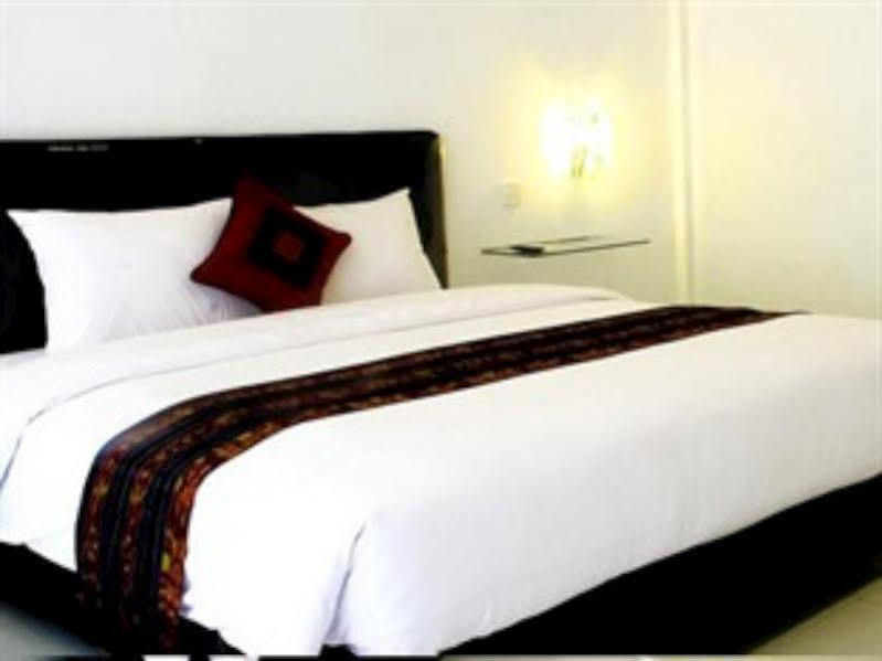 U House Seminyak Hotel Kerobokan Esterno foto